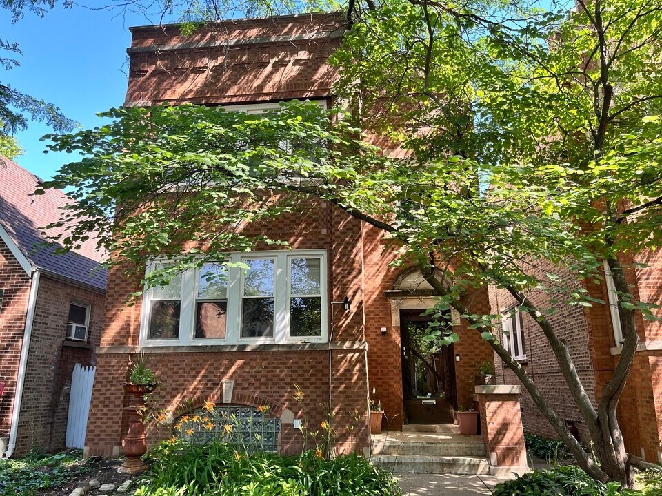 5350 W Wilson Ave in Chicago, IL - Building Photo