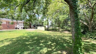 2400 Walnut Dr NW in Cleveland, TN - Building Photo - Building Photo