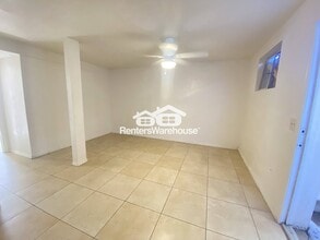 325 S Pioneer in Mesa, AZ - Building Photo - Building Photo