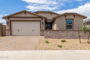 11022 W Levi Dr in Tolleson, AZ - Building Photo