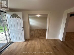44 Lauris Ave in Cambridge, ON - Building Photo - Building Photo