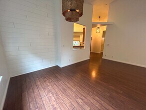 2038 Huntington Dr in Chico, CA - Building Photo - Building Photo