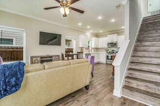 1002 W Main St in Pensacola, FL - Building Photo - Building Photo