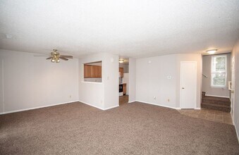 2383 Layton Ln in Greenfield, IN - Building Photo - Building Photo