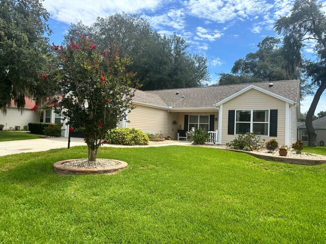 17135 SE 93rd Tellfier Terrace in the Villages, FL - Foto de edificio - Building Photo