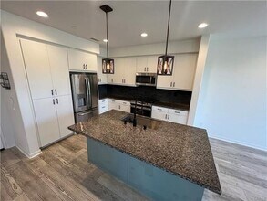 45421 Calle Cirros in Temecula, CA - Building Photo - Building Photo