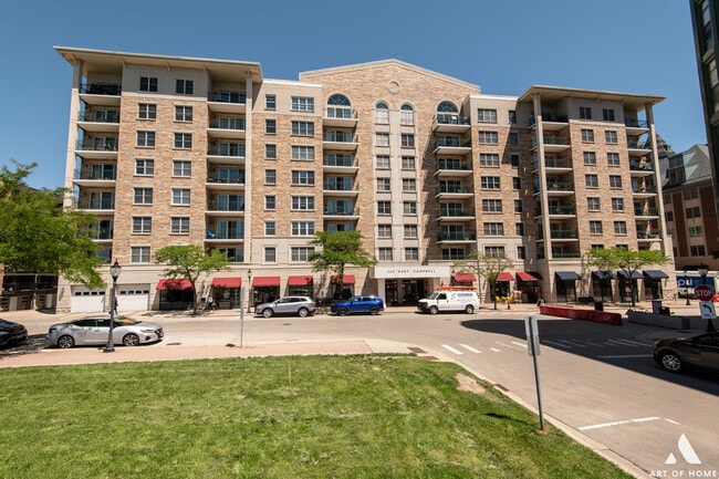 property at 200 W Campbell St
