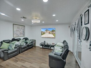 613 NW 135th Ter in Plantation, FL - Building Photo - Building Photo