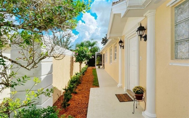 7521 Renato Ct in Sarasota, FL - Building Photo - Building Photo