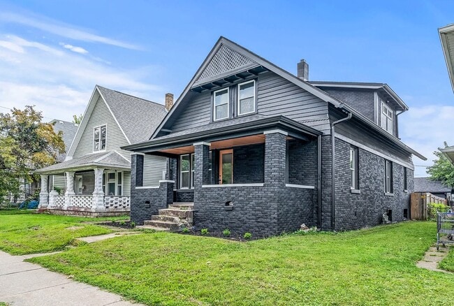 941 E Raymond St in Indianapolis, IN - Building Photo - Building Photo