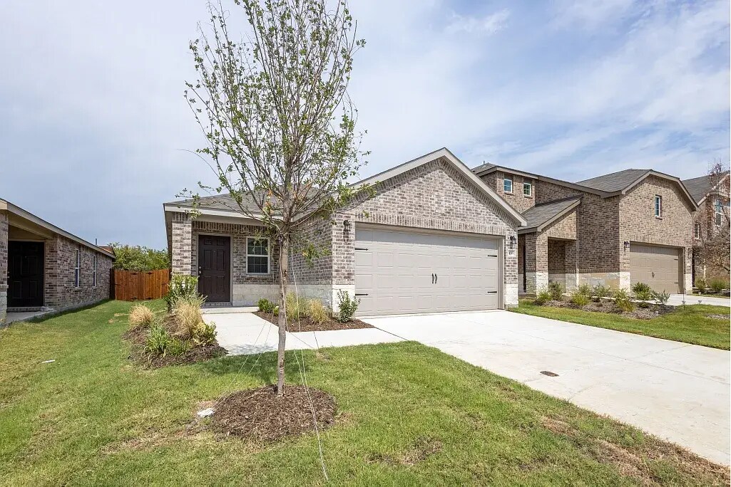 486 Lake Erie Dr in Princeton, TX - Building Photo