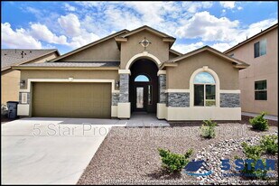 6008 Hidden Acres Dr in El Paso, TX - Building Photo