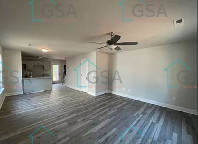 4306 Edwards Rd in Taylors, SC - Foto de edificio - Building Photo