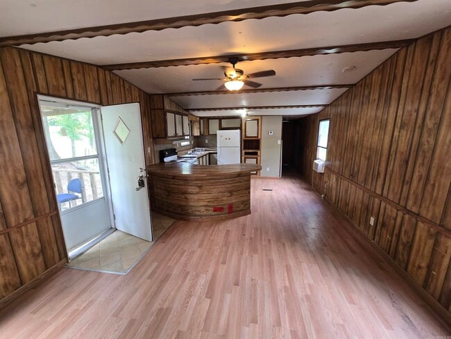 2136 Cliffwood Rd in Little Rock, AR - Building Photo - Building Photo