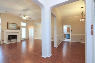 834 Featherbrook Ct in Sugar Land, TX - Building Photo - Building Photo