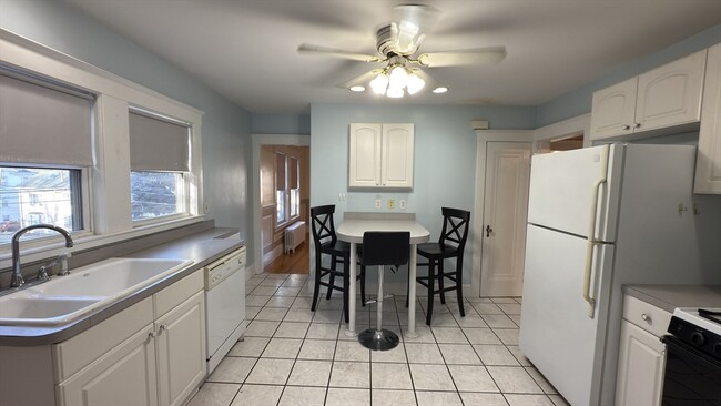 56 Union St in Boston, MA - Building Photo - Building Photo