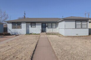 3808 32nd St in Lubbock, TX - Building Photo
