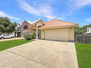6722 Congressional Blvd in San Antonio, TX - Building Photo - Building Photo