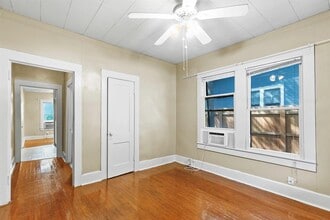 4205 Avenue B in Austin, TX - Building Photo - Building Photo