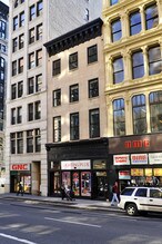 680 Broadway in New York, NY - Foto de edificio - Building Photo