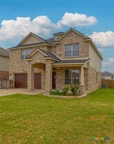 6107 Bridgewood Dr in Killeen, TX - Building Photo