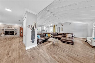 2931 SW 108th Way in Davie, FL - Foto de edificio - Building Photo