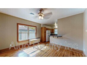 609 Snelling Ave N in St. Paul, MN - Building Photo - Building Photo