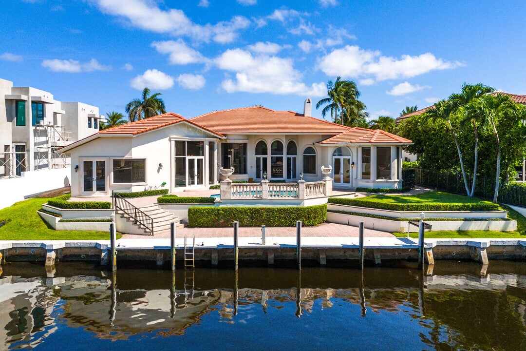 159 Coconut Palm Rd in Boca Raton, FL - Building Photo