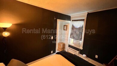 3245 3rd Ave S in Minneapolis, MN - Building Photo - Building Photo