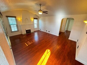 6026 Falcon Ave in Long Beach, CA - Building Photo - Building Photo