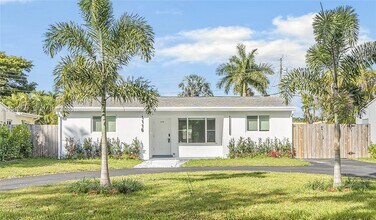 1116 N 31st Ave in Hollywood, FL - Building Photo - Building Photo