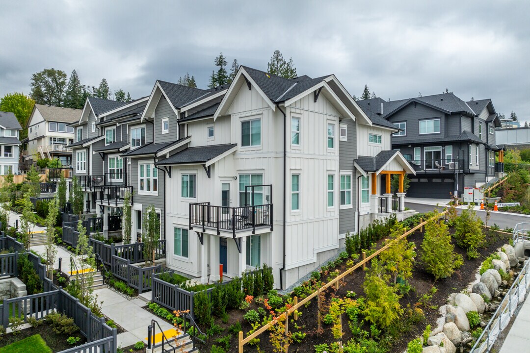 Queenston in Coquitlam, BC - Building Photo