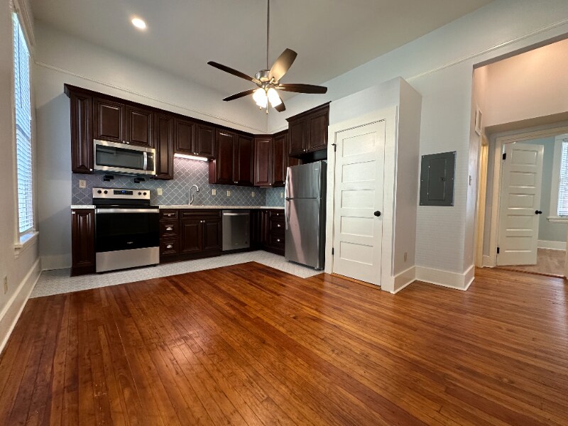 516 E 8th St in Little Rock, AR - Building Photo