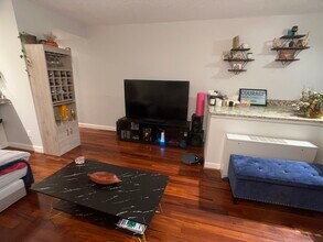 1245 13th St NW, Unit 106 in Washington, DC - Building Photo - Building Photo