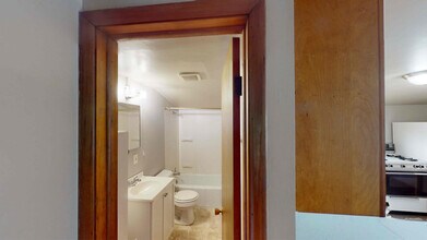 1420 Lee Ave in Albert Lea, MN - Building Photo - Building Photo