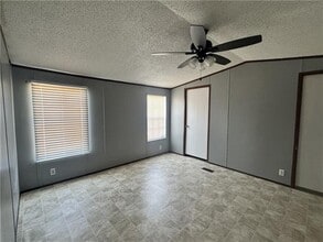 52563 S Evans Rd in Independence, LA - Building Photo - Building Photo