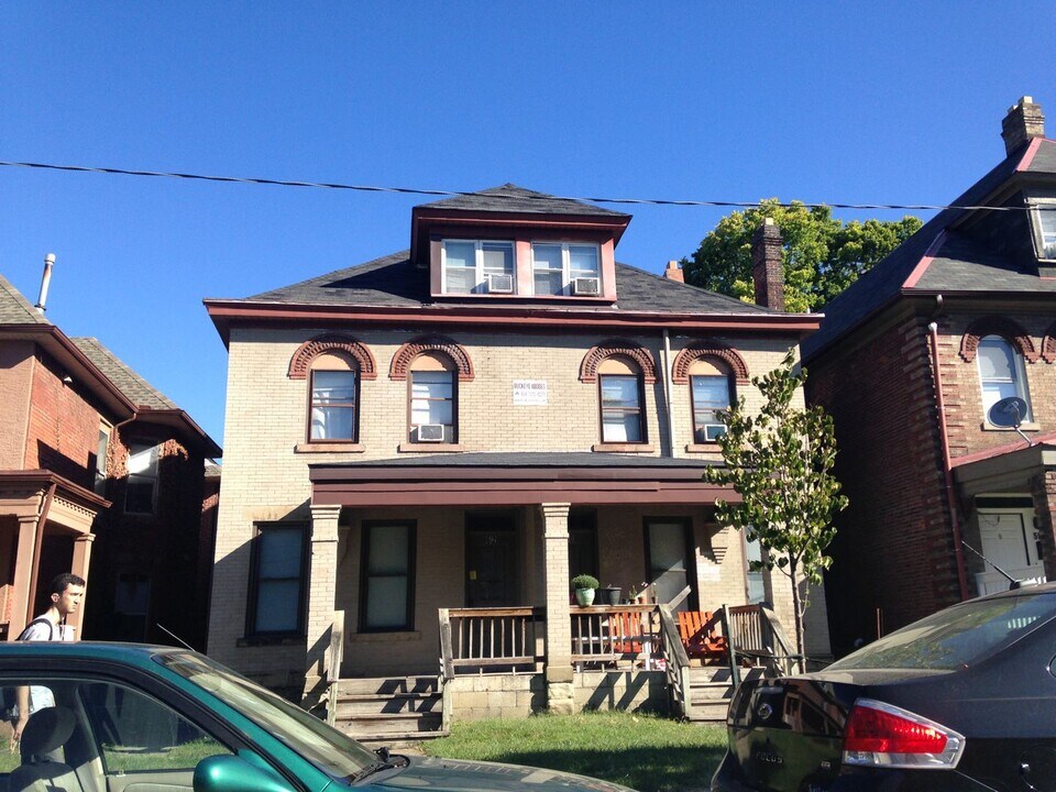 60 W 10th Ave-Unit -62 in Columbus, OH - Building Photo