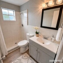 510 NE 17th Ave, Unit 206 in Fort Lauderdale, FL - Foto de edificio - Building Photo