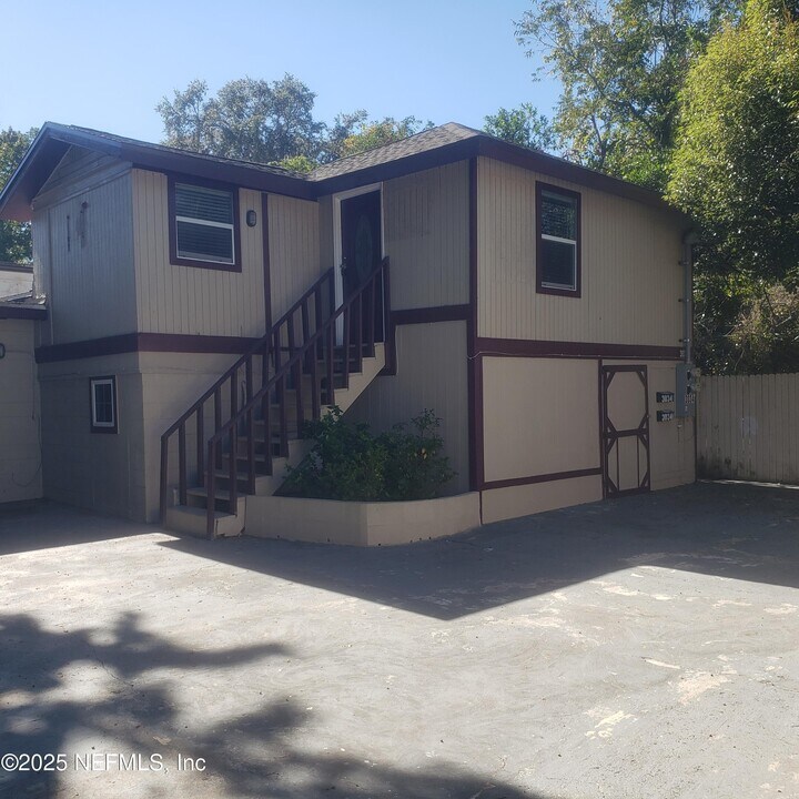 3034 Post St in Jacksonville, FL - Building Photo