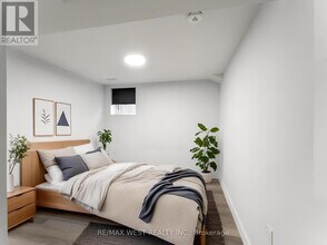 72 Sedgegrass Way in Brampton, ON - Building Photo - Building Photo