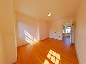 771-773 E 16th Ave in Eugene, OR - Building Photo - Building Photo