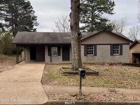 1767 Northfield Dr in Southaven, MS - Building Photo