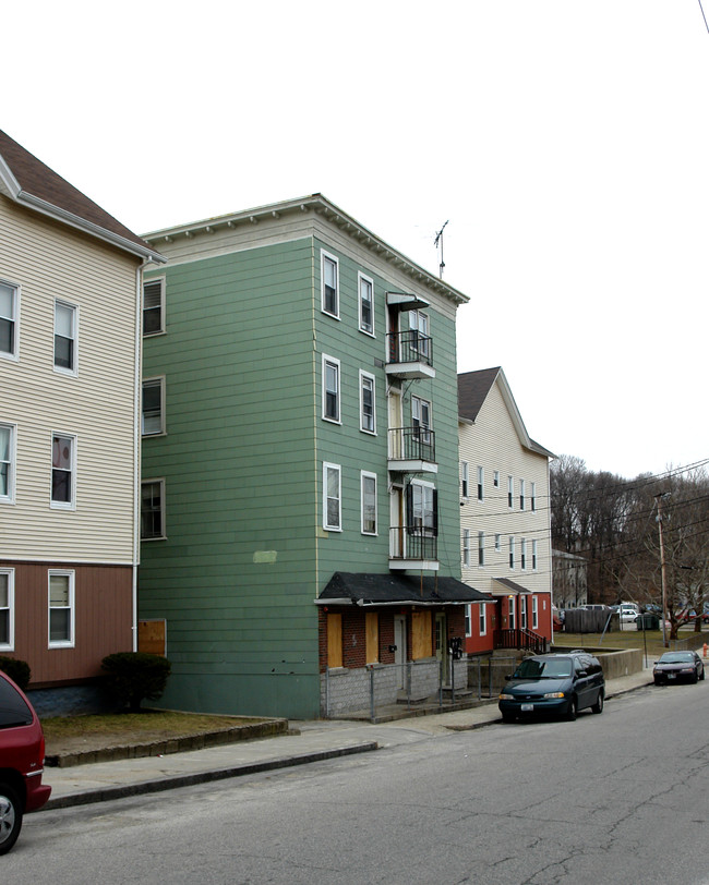 450 Second Ave in Woonsocket, RI - Building Photo - Building Photo