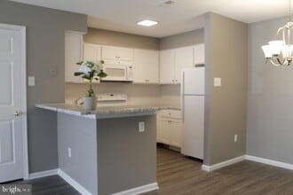 1711 Foxmeadow Cir in Royersford, PA - Foto de edificio - Building Photo