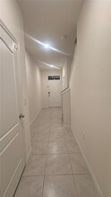 1422 Yellow Finch Dr in Davenport, FL - Building Photo - Building Photo