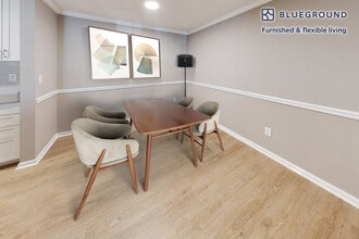 100 Court N Dr in Melville, NY - Building Photo - Building Photo