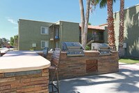 Building Photo - Canyon Heights Apartments in Tucson, Arizona