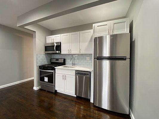 property at 2320 Grand Ave