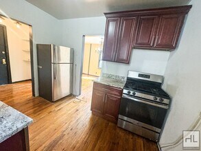14th St in Brooklyn, NY - Building Photo - Building Photo