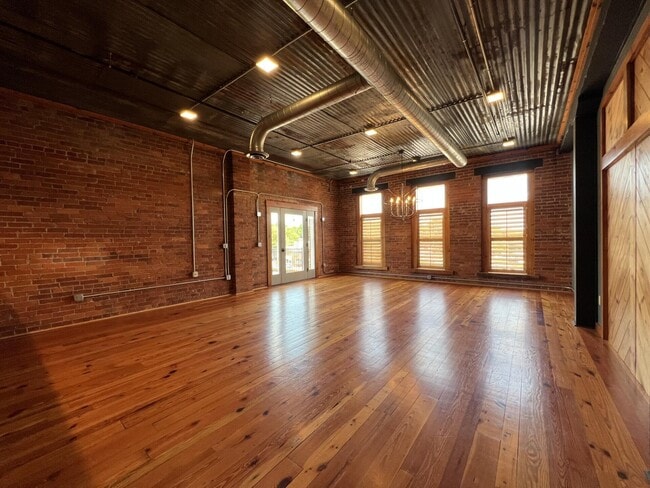 431 S Columbus St in Lancaster, OH - Building Photo - Building Photo